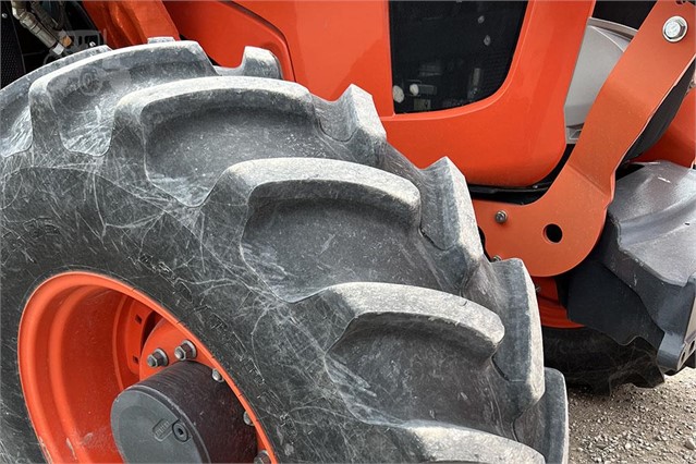 2019 Kubota M7-171 Tractor