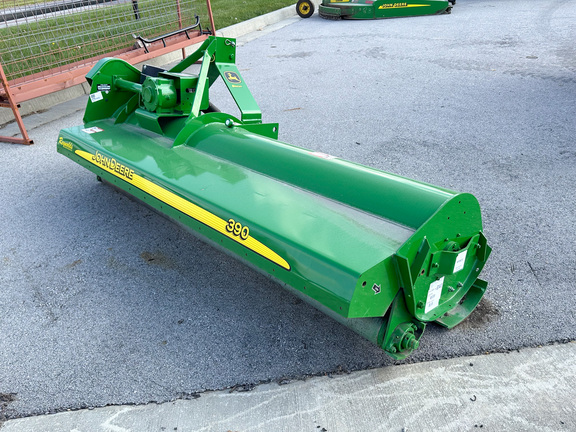 2022 John Deere 390 Mower/Flail