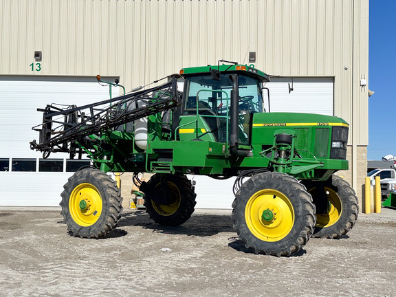 1997 John Deere 4700 Sprayer/High Clearance