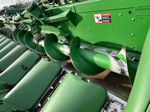 2018 John Deere 712FC Header Corn Head