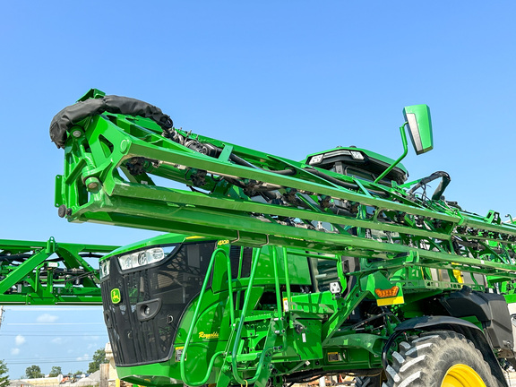 2023 John Deere 410R Sprayer/High Clearance