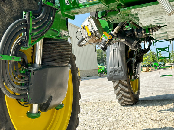 2023 John Deere 410R Sprayer/High Clearance