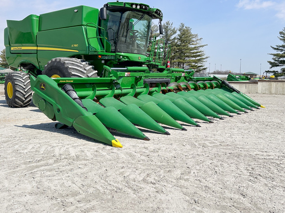 2023 John Deere C12F Header Corn Head