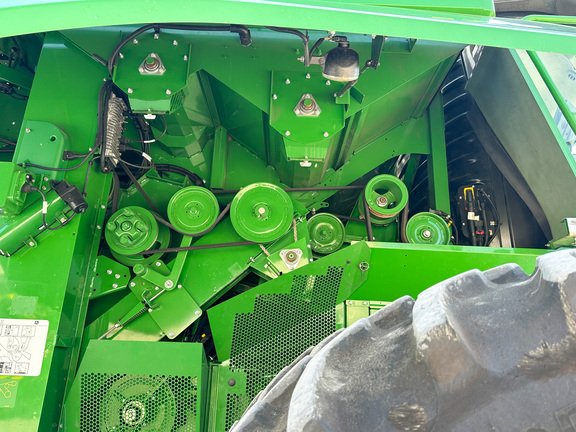 2021 John Deere S770 Combine