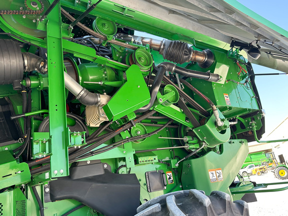 2021 John Deere S770 Combine
