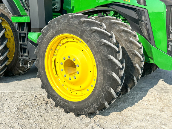 2023 John Deere 8R 370 Tractor