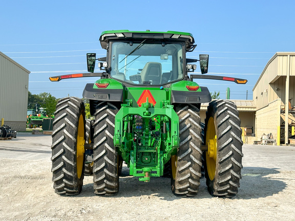 2023 John Deere 8R 370 Tractor