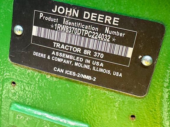 2023 John Deere 8R 370 Tractor