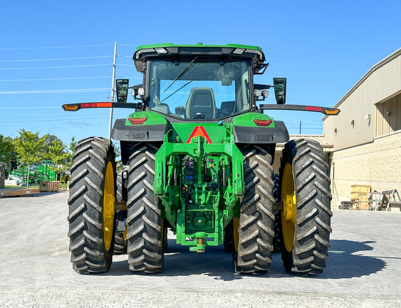 2023 John Deere 8R 370 Tractor