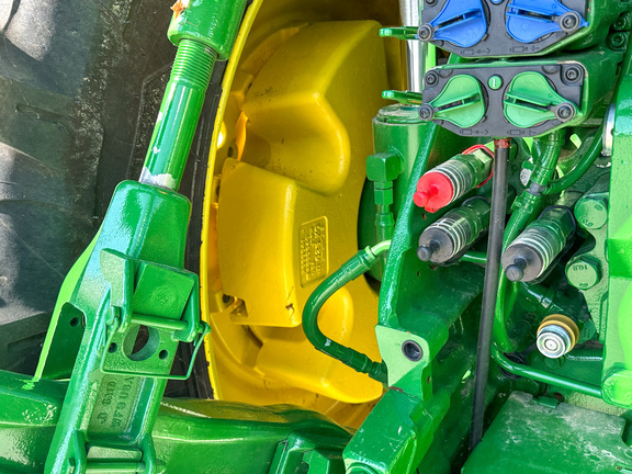 2023 John Deere 8R 370 Tractor