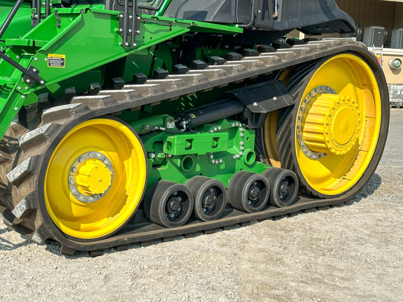 2023 John Deere 9RT 570 Tractor Rubber Track