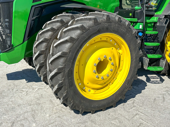 2023 John Deere 8R 340 Tractor