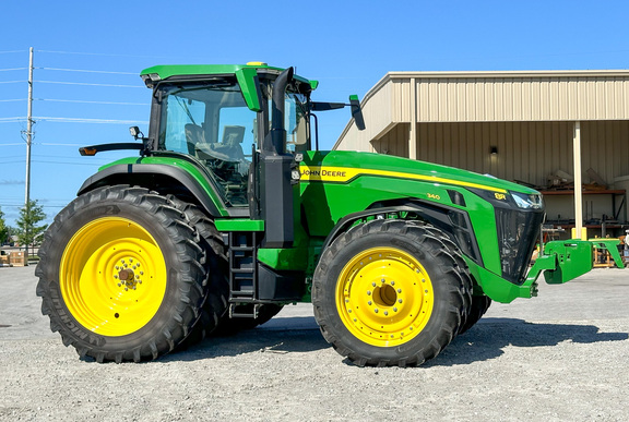 2023 John Deere 8R 340 Tractor