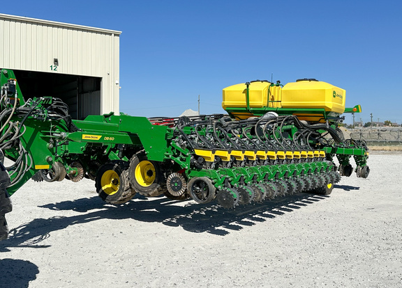 2022 John Deere DB60 Planter