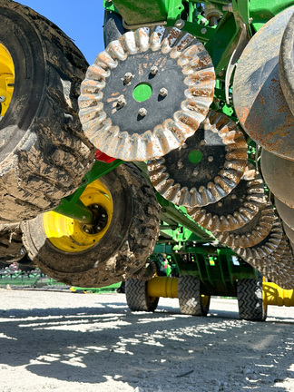 2022 John Deere DB60 Planter