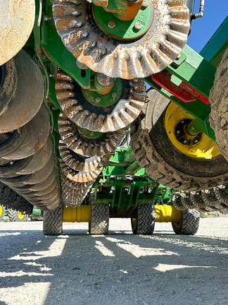 2022 John Deere DB60 Planter