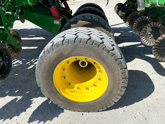 2022 John Deere DB60 Planter