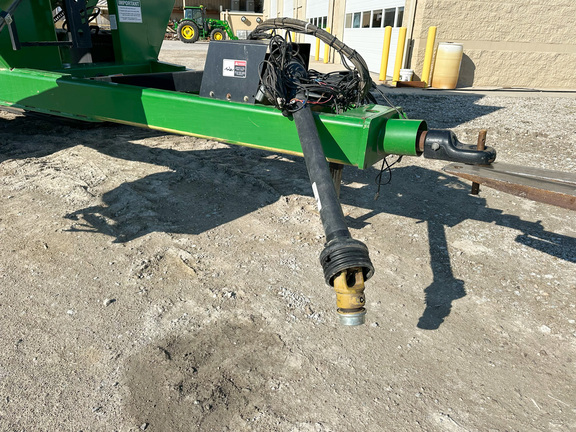 2014 Unverferth 1115 Grain Cart