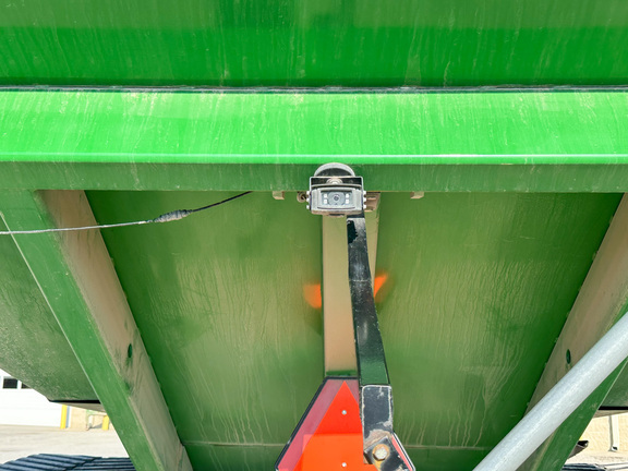 2014 Unverferth 1115 Grain Cart