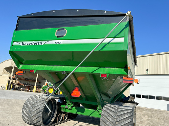 2014 Unverferth 1115 Grain Cart