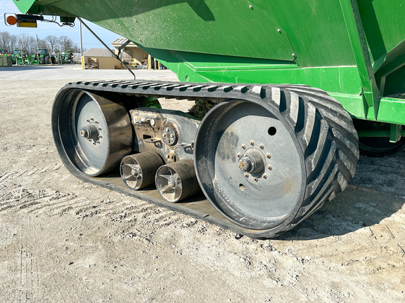 2014 Unverferth 1115 Grain Cart