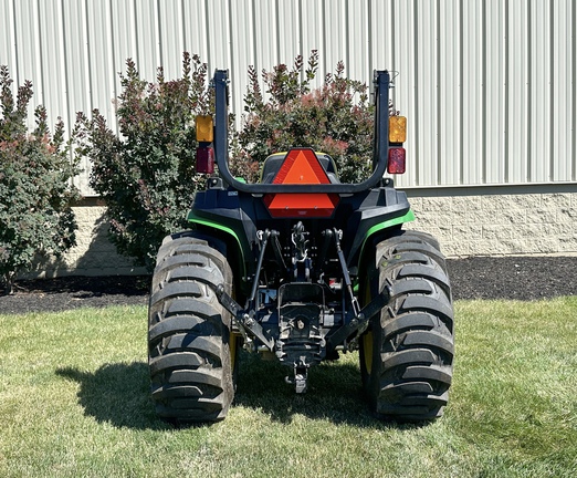 2023 John Deere 3032E Tractor Compact