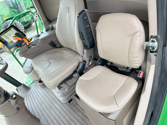 2024 John Deere S780 Combine