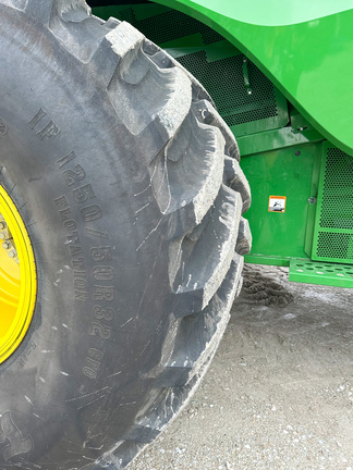 2024 John Deere S780 Combine