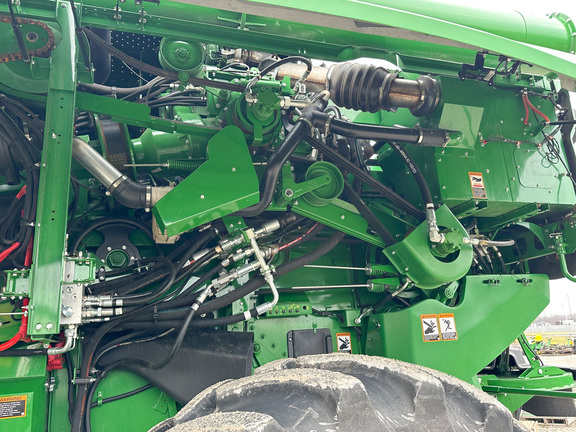 2024 John Deere S780 Combine