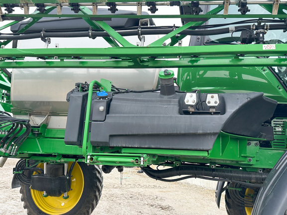 2024 John Deere 412R Sprayer/High Clearance