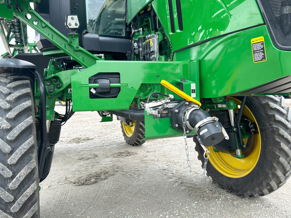 2024 John Deere 412R Sprayer/High Clearance