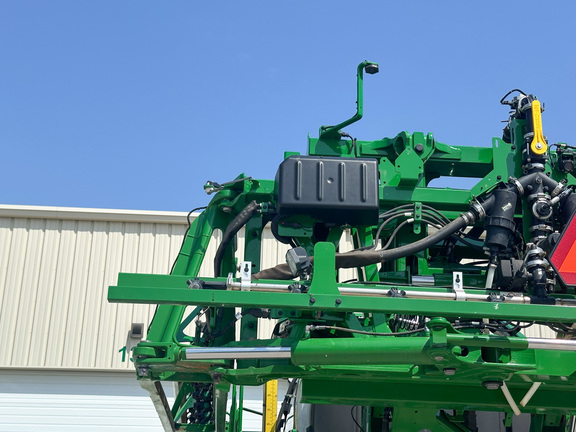 2024 John Deere 410R Sprayer/High Clearance