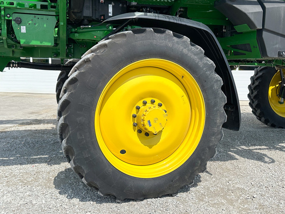 2024 John Deere 410R Sprayer/High Clearance
