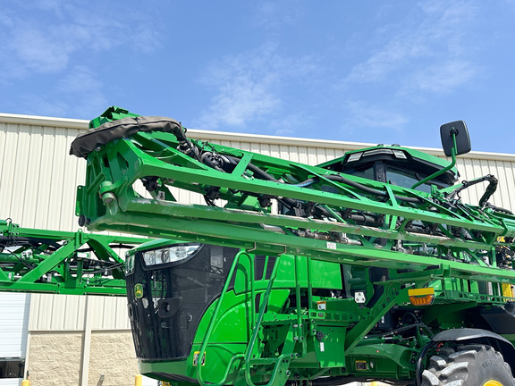 2024 John Deere 410R Sprayer/High Clearance