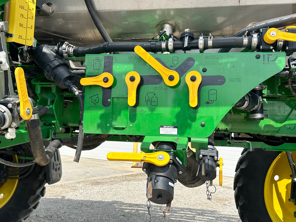 2024 John Deere 410R Sprayer/High Clearance