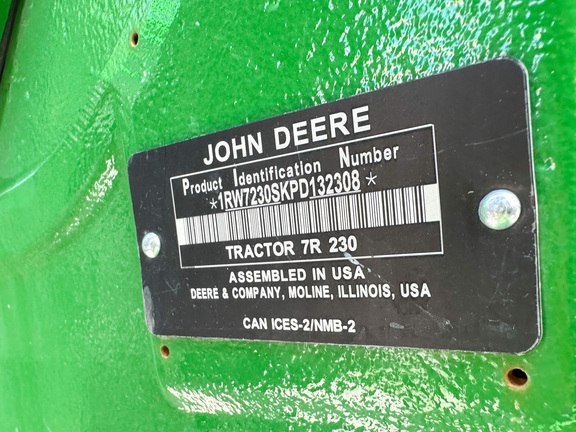 2023 John Deere 7R 230 Tractor