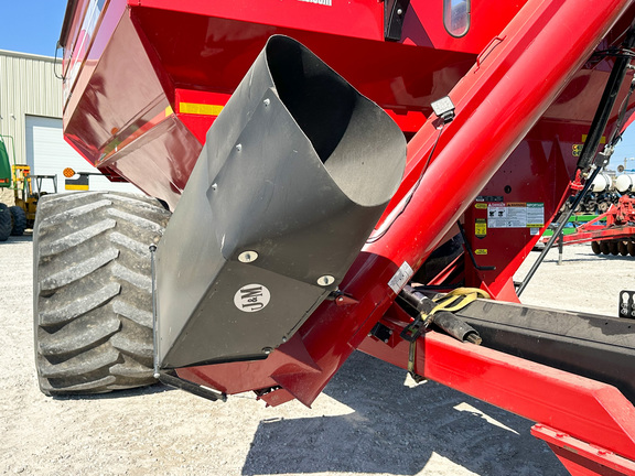 2021 J&M 812X Grain Cart