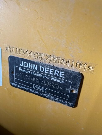 2016 John Deere 244K Compact Utility Loader