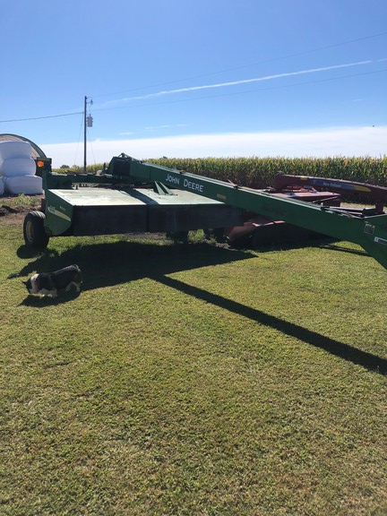 2003 John Deere 946 Mower Conditioner