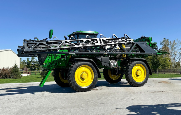 2024 John Deere 612R Sprayer/High Clearance