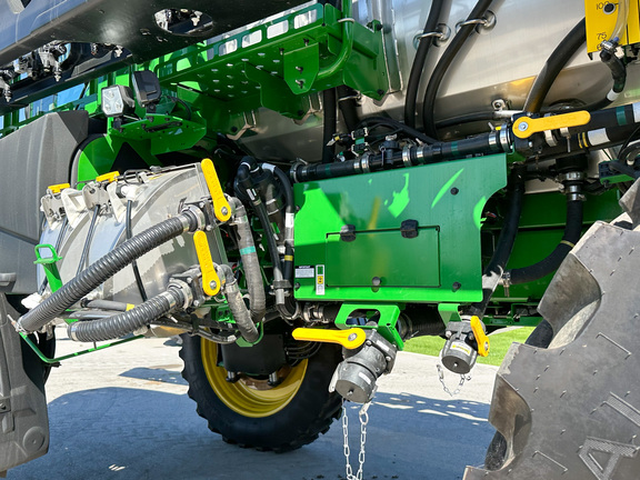 2024 John Deere 612R Sprayer/High Clearance