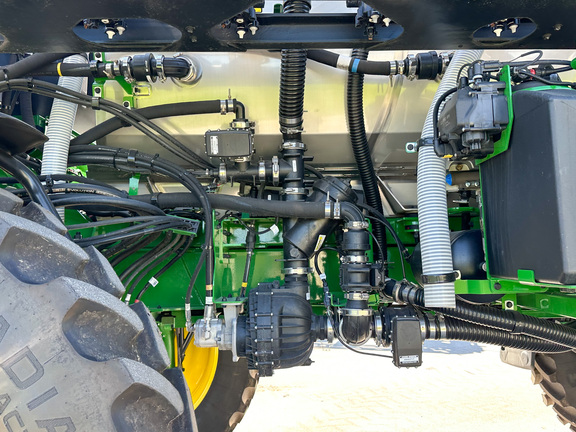 2024 John Deere 612R Sprayer/High Clearance