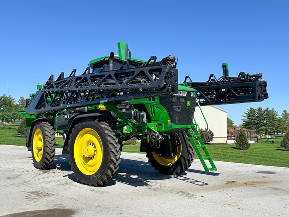 2024 John Deere 612R Sprayer/High Clearance