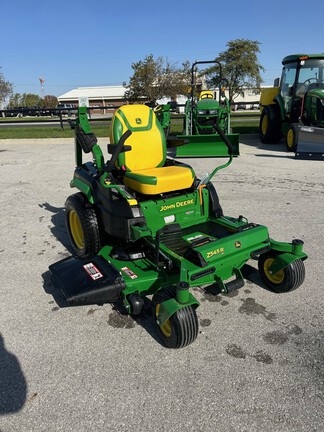 2023 John Deere Z545R Mower/Zero Turn