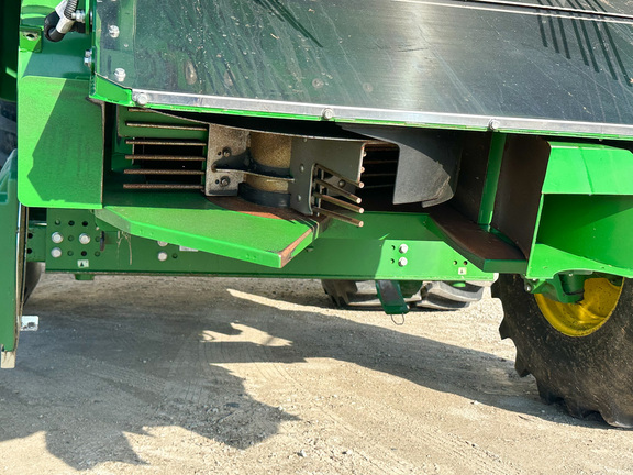 2023 John Deere S770 Combine