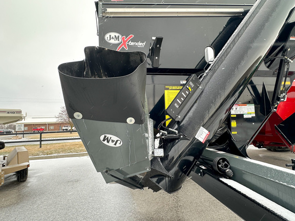 2020 J&M 1432 Grain Cart