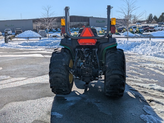 2023 John Deere 3032E Tractor Compact