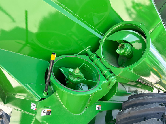 Unverferth 1160 Grain Cart