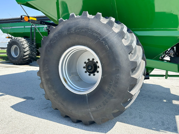 Unverferth 1160 Grain Cart