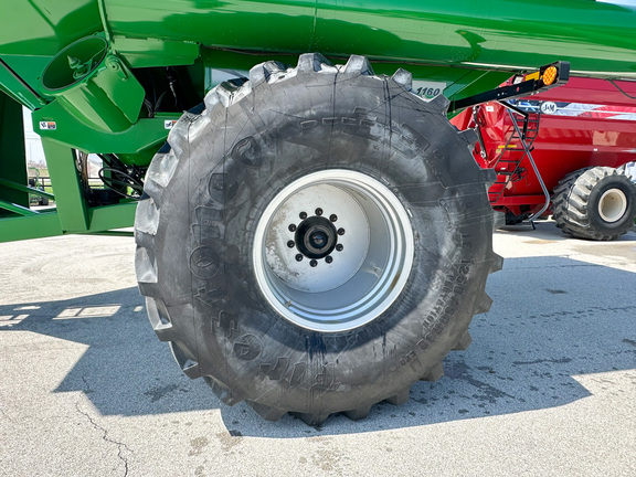 Unverferth 1160 Grain Cart